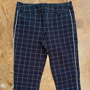 OLD Navy academia Black plaid Pixie Tuxedo Skinny cropped flat front dress‎ pant